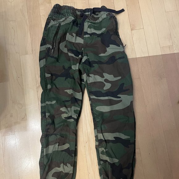 TNA camo print joggers (alix pant) - Picture 2 of 2
